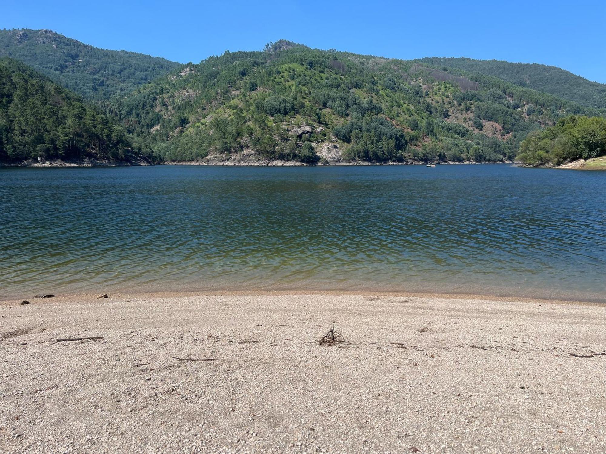 Casa Da Lage - T1 Com Piscina Privada - Geres Luaran gambar